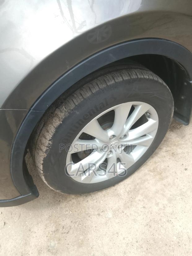 Toyota RAV4 2015 Brown