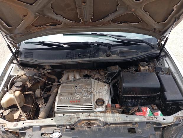 Lexus RX 300 4WD 2000 Silver