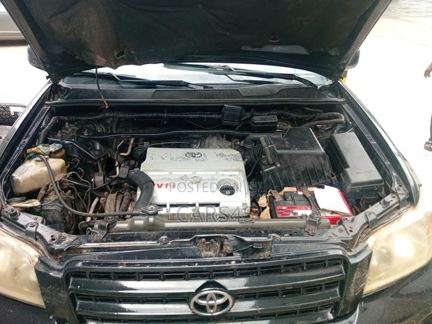 Toyota Highlander 2005 Black