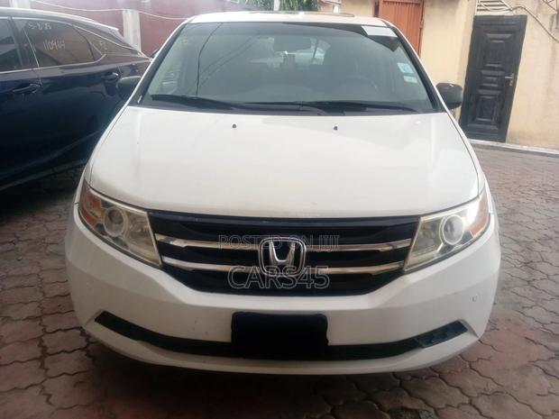 Honda Odyssey 2012 White