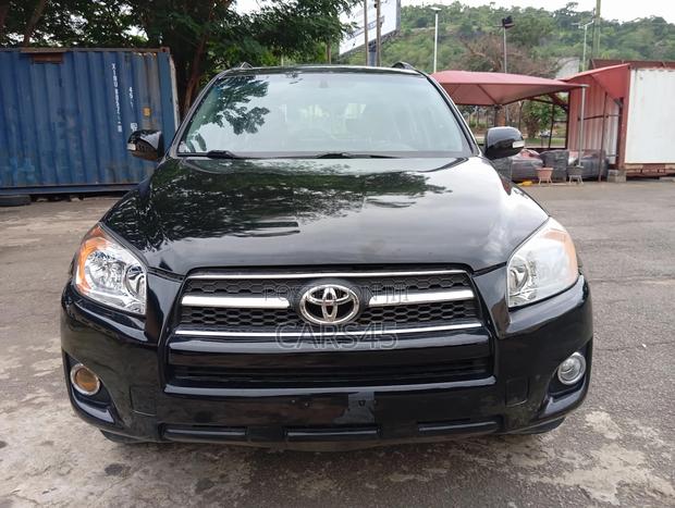 Toyota RAV4 2011 Black