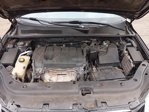 Toyota RAV4 2011 Black