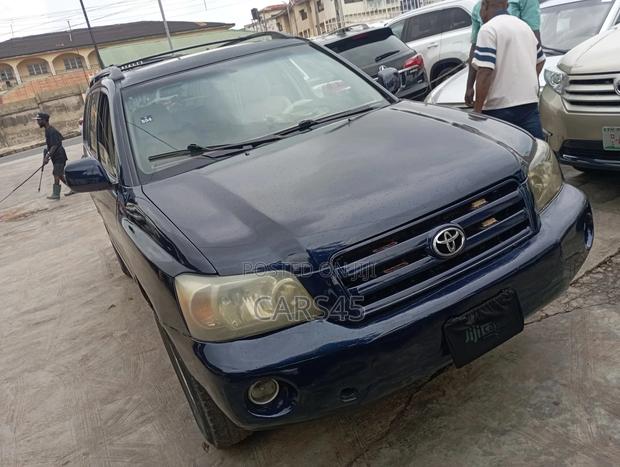 Toyota Highlander 2004 Blue