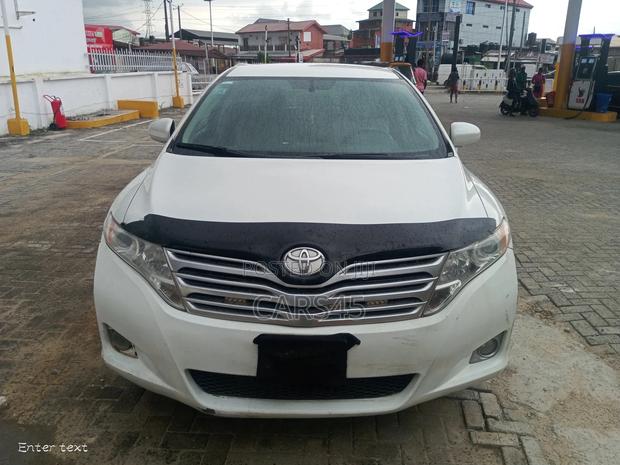 Toyota Venza 2011 White