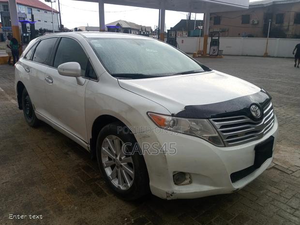 Toyota Venza 2011 White
