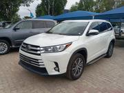 Toyota Highlander 2019 White for sale