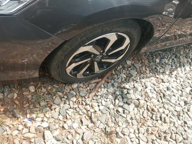 Honda Accord 2017 Gray