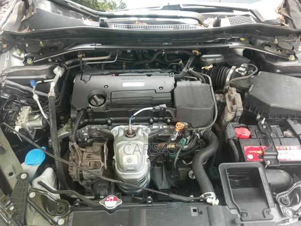 Honda Accord 2017 Gray