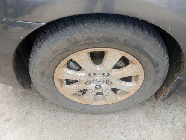 Toyota Camry 2010 Gray