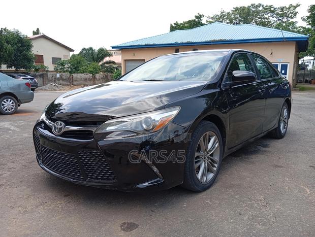 Toyota Camry 2015 Black