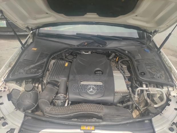 Mercedes-Benz C300 2016 White
