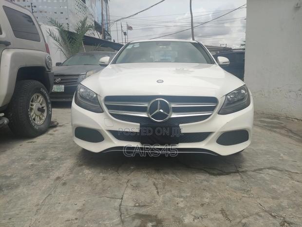 Mercedes-Benz C300 2016 White