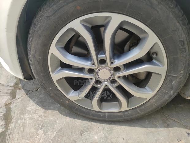 Mercedes-Benz C300 2016 White