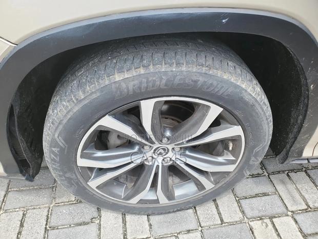 Lexus RX 2019 Gold
