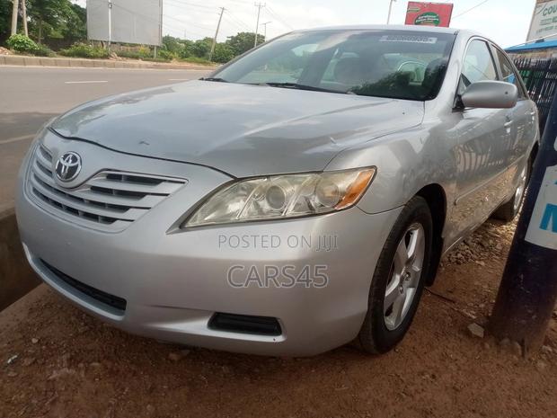 Toyota Camry 2008 Silver