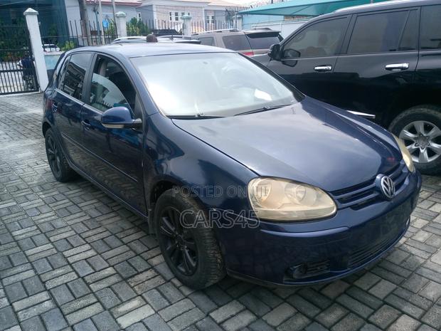 Volkswagen Golf 2005 Blue