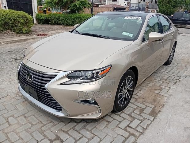 Lexus ES 2016 Beige