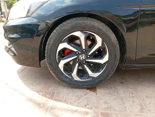 Honda Accord 2011 Black