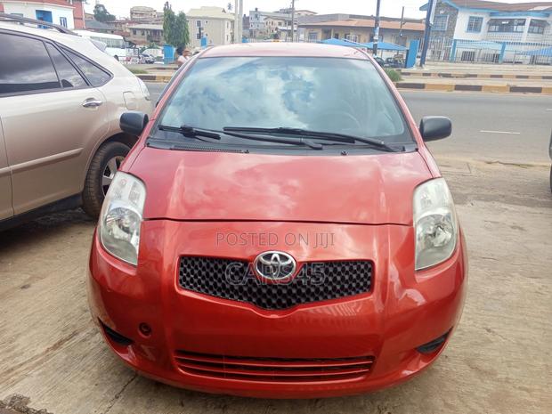 Toyota Yaris 2007 Red