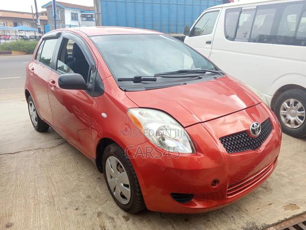 Toyota Yaris 2007 Red