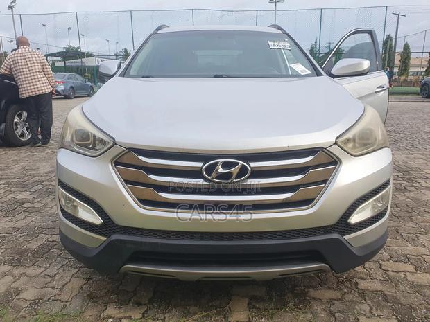 Hyundai Santa Fe 2013 Silver