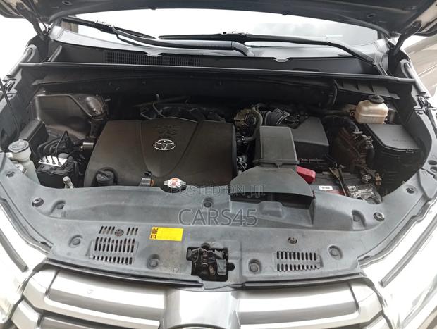 Toyota Highlander 2019 Gray