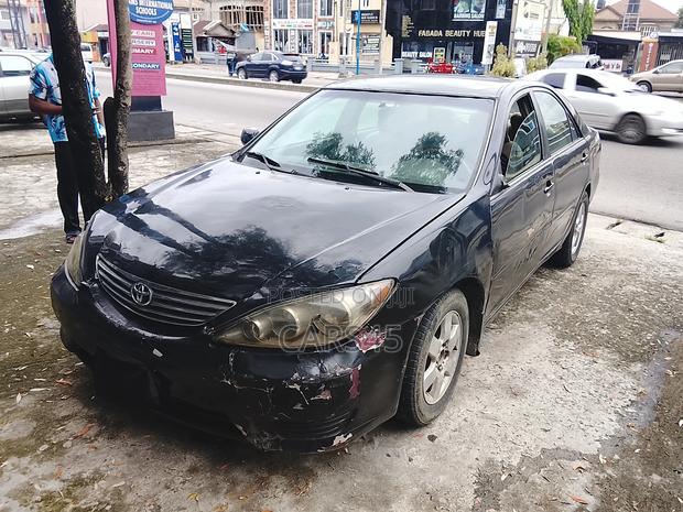 Toyota Camry 2.4 GLi Automatic 2006 Black