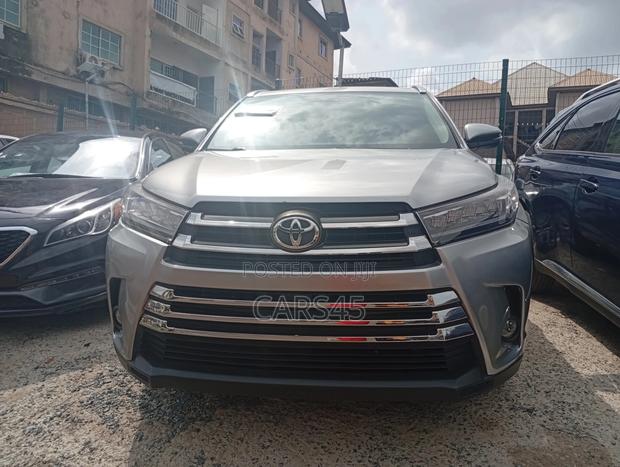 Toyota Highlander 2014 Gray