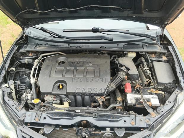 Toyota Corolla 2015 Black