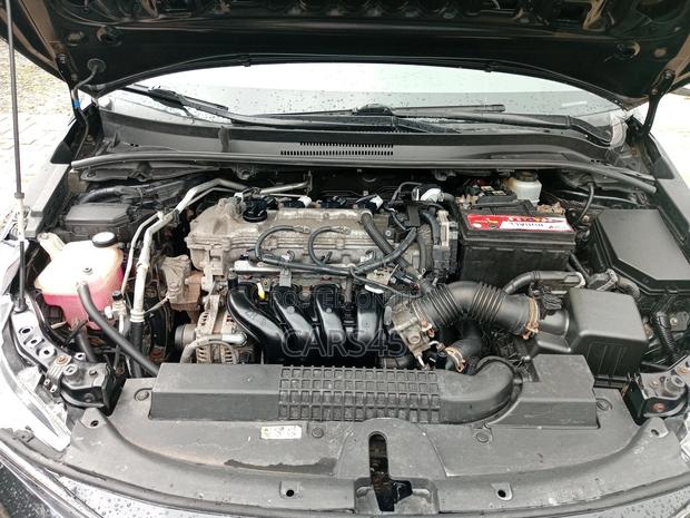 Toyota Corolla LE 2020 Black