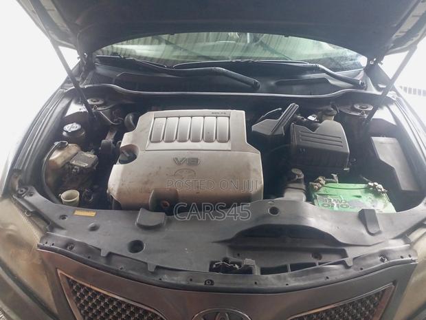 Toyota Camry 2009 Silver