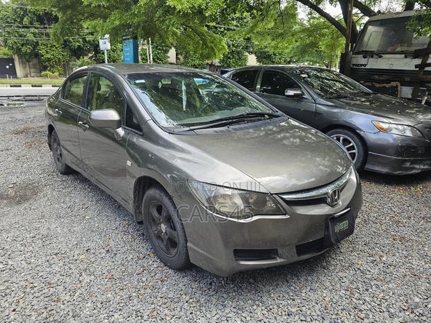 Honda Civic 2007 Gray