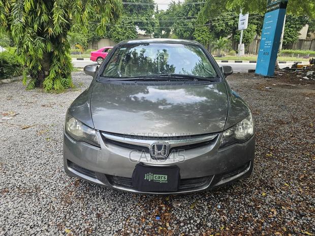 Honda Civic 2007 Gray