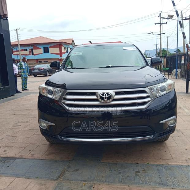 Toyota Highlander 2012 Black