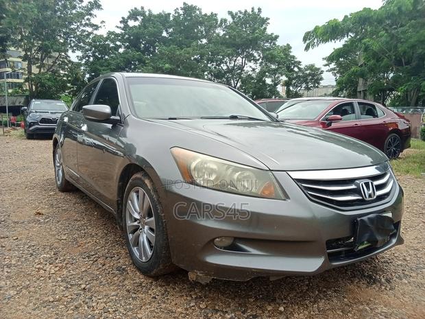 Honda Accord 2011 Gray