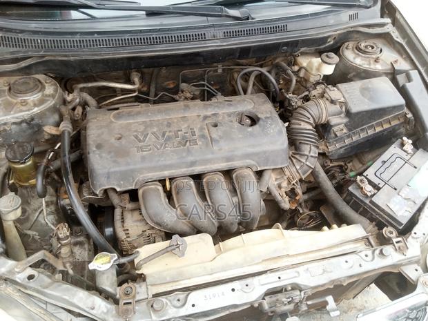 Toyota Corolla 2007 Gray