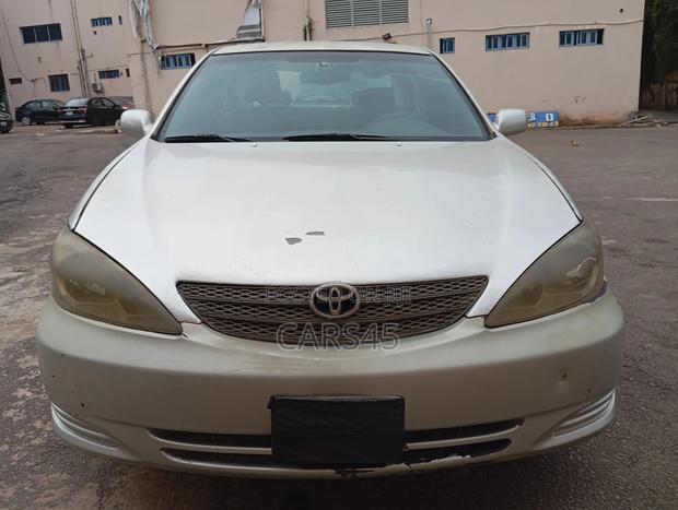 Toyota Camry 2002 Silver