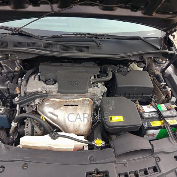 Toyota Camry 2015 Gray