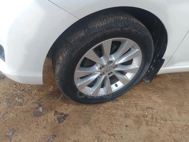 Toyota Venza 2014 White