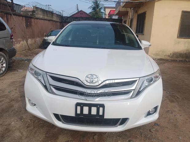 Toyota Venza 2014 White