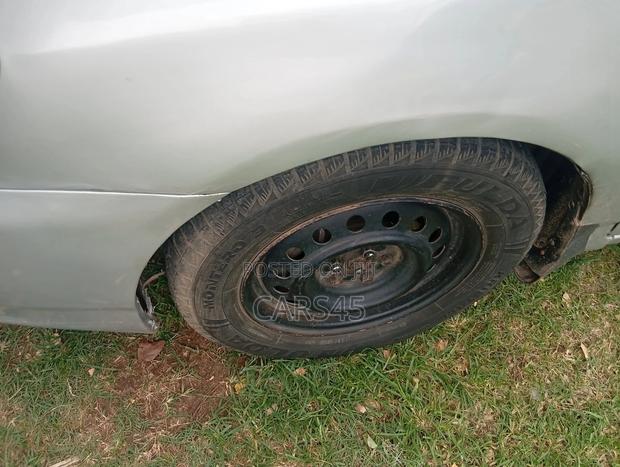 Toyota Corolla 2003 Silver