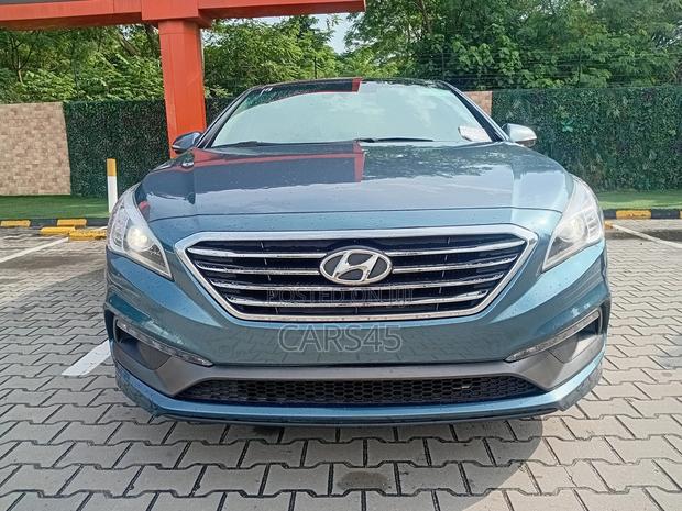Hyundai Sonata 2015 Blue