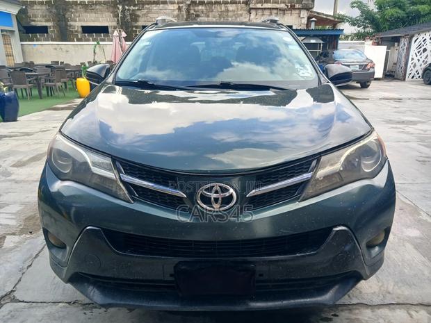 Toyota RAV4 2013 Green