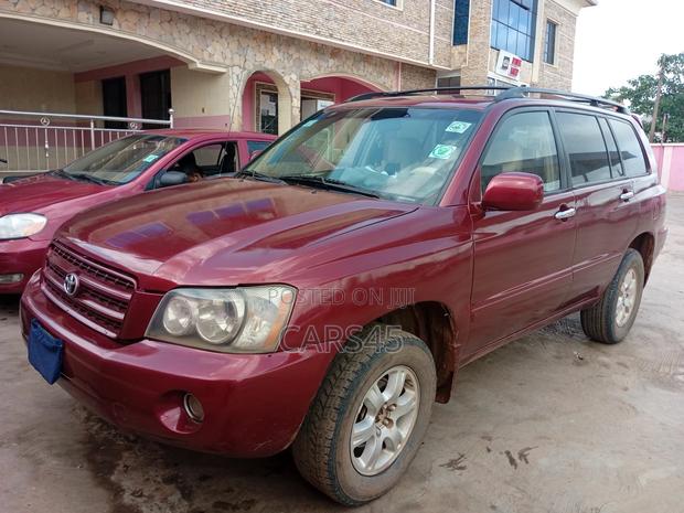 Toyota Highlander 2002 Purple