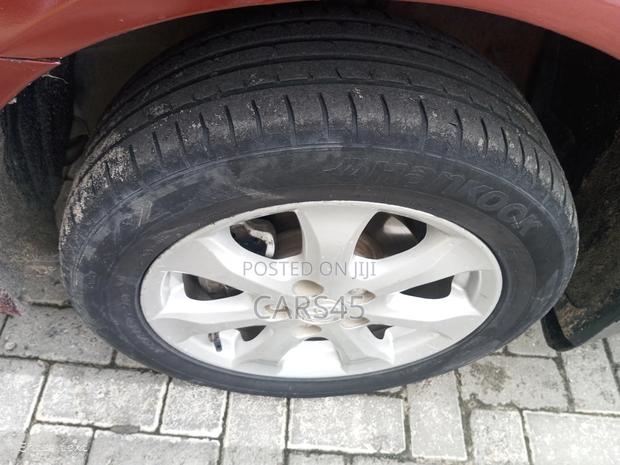 Toyota Camry 2003 Red