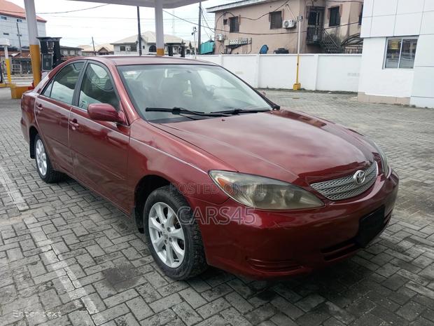 Toyota Camry 2003 Red