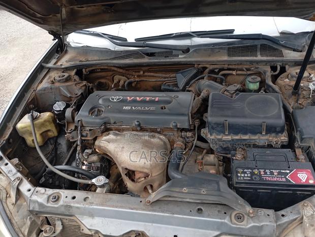 Toyota Camry LE 4dr Sedan (2.4L 4cyl 5M) 2003 Gray