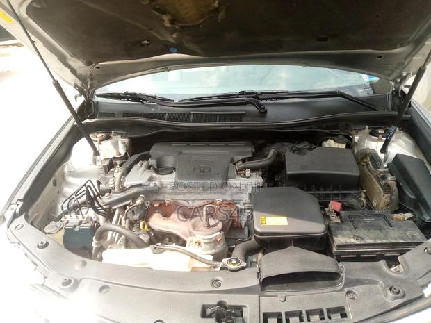 Toyota Camry 2014 Silver