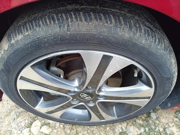 Hyundai Elantra 2014 Red