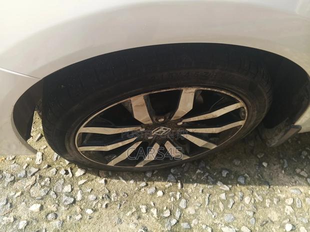 Honda Civic 2015 White
